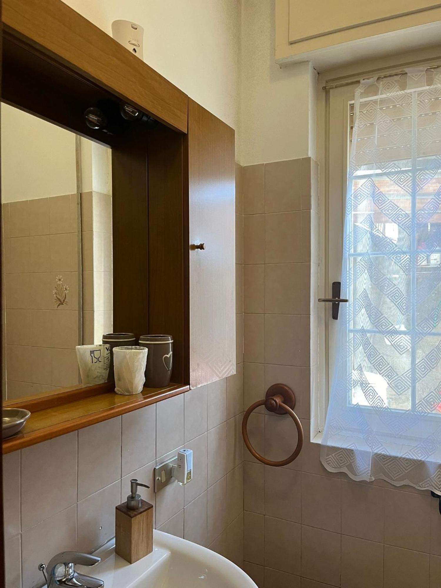 Casa Castel Apartment Civate Exterior photo